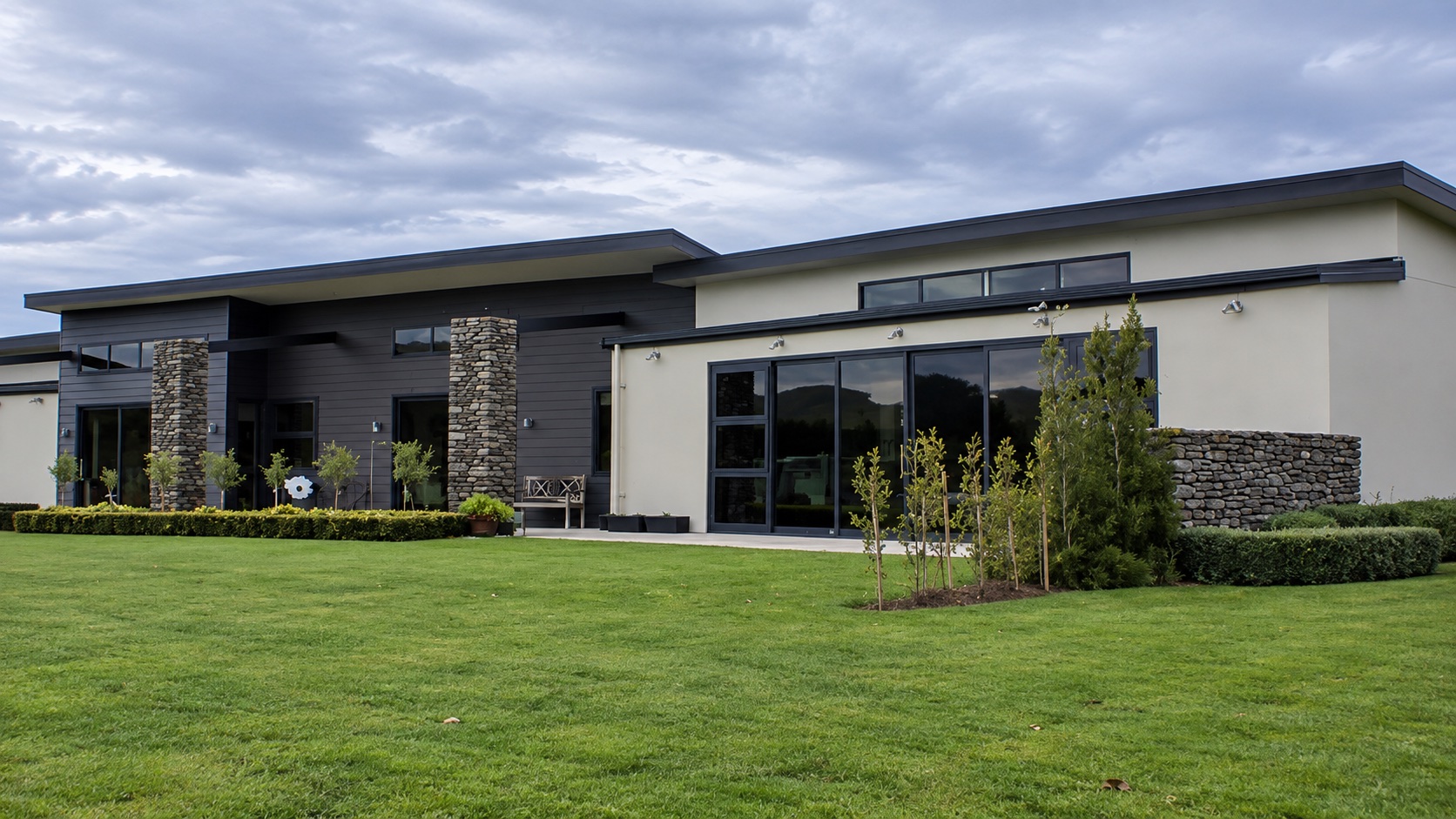 Contemporary Southland home built by T M Brumby Builder Ltd